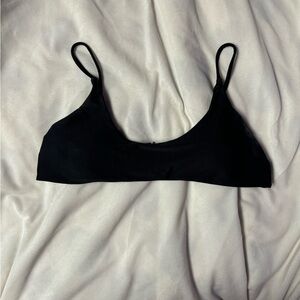 Black bikini top